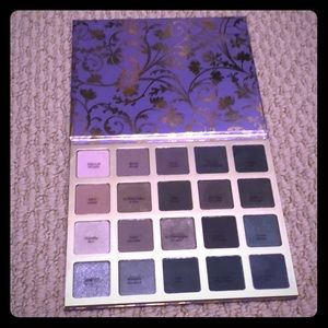 BRAND NEW Tarte Eyeshadow Palette